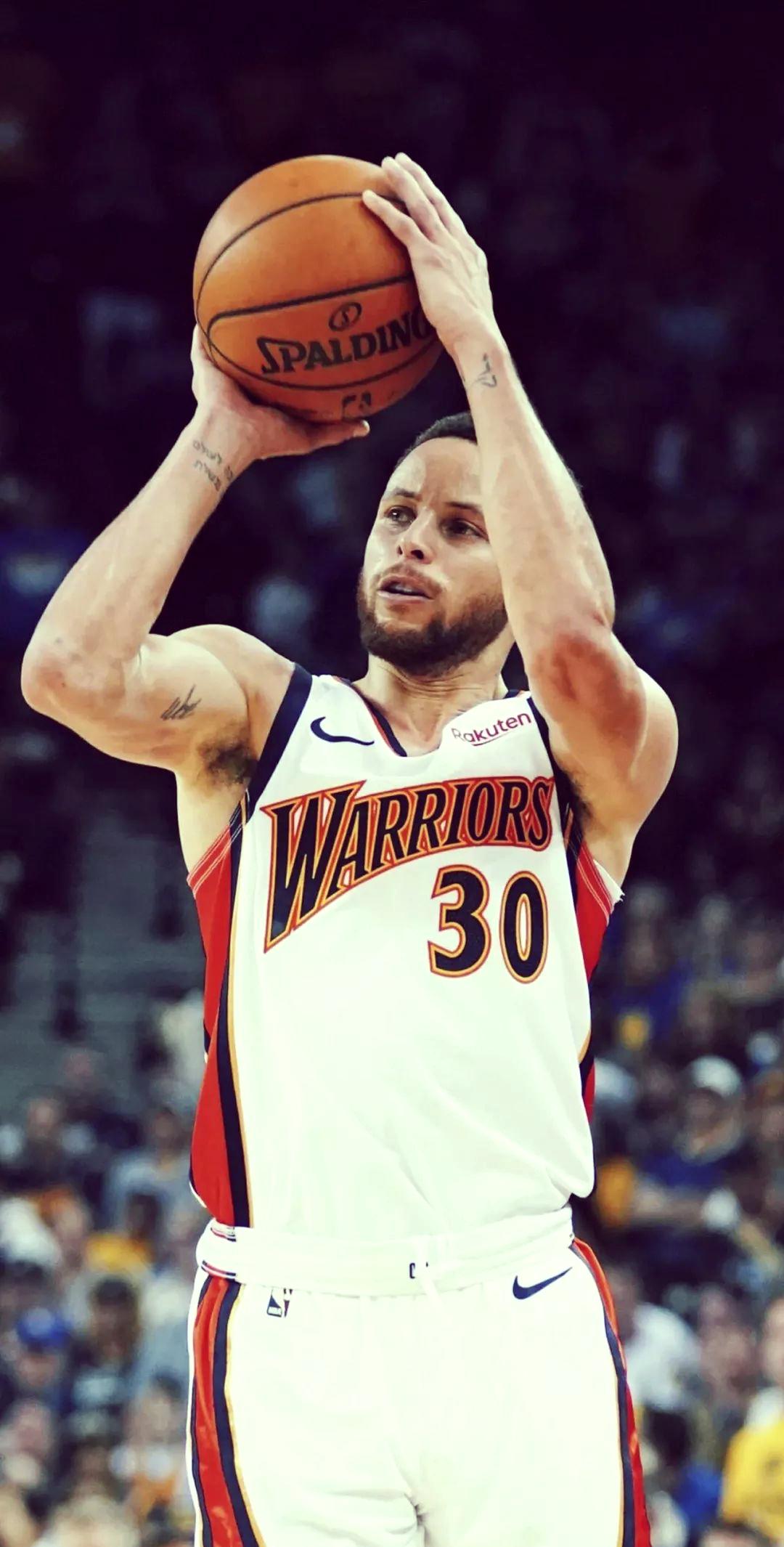 谁能成为下一个篮球传奇，期待揭晓！