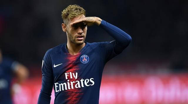 关于巴黎力克马赛，内马尔高光表现的信息