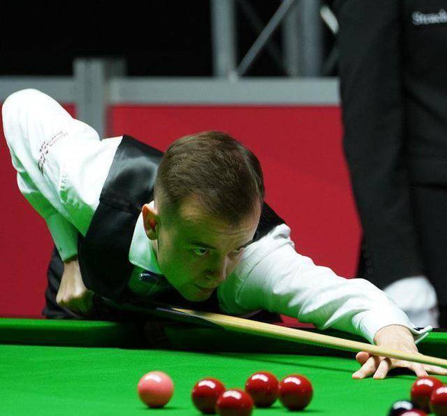 横扫对手,德甲强队轻松晋级 横扫对手,德甲强队轻松晋级