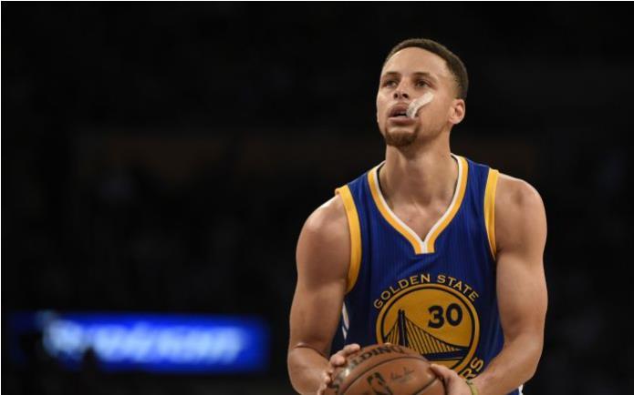 战术调整的关键时刻，决定胜负的关键