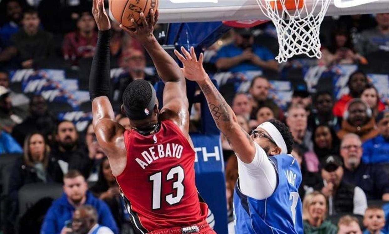 雷霆碾压独行侠，汉密尔顿送出助攻