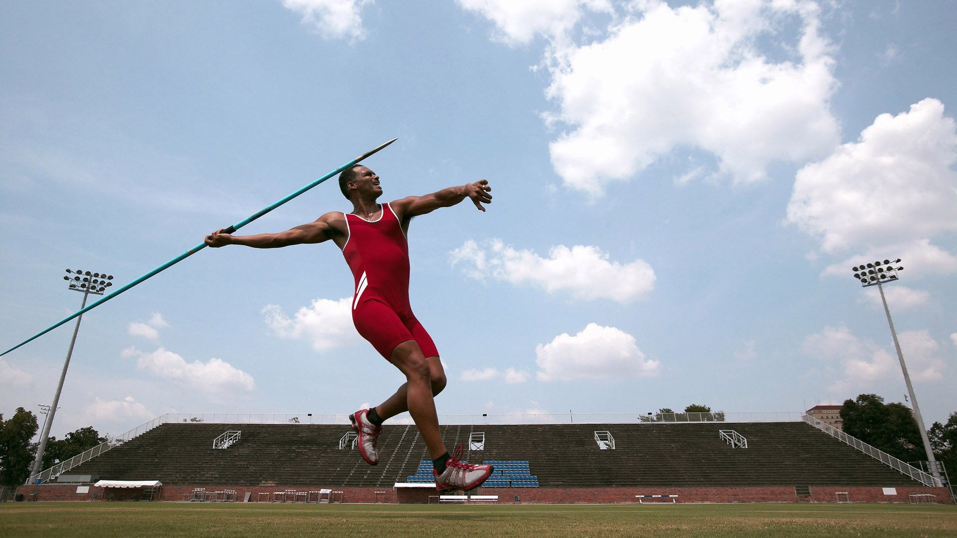 巴斯托尼的证明之战，贝蒂斯淘汰摩纳哥背后的防守艺术