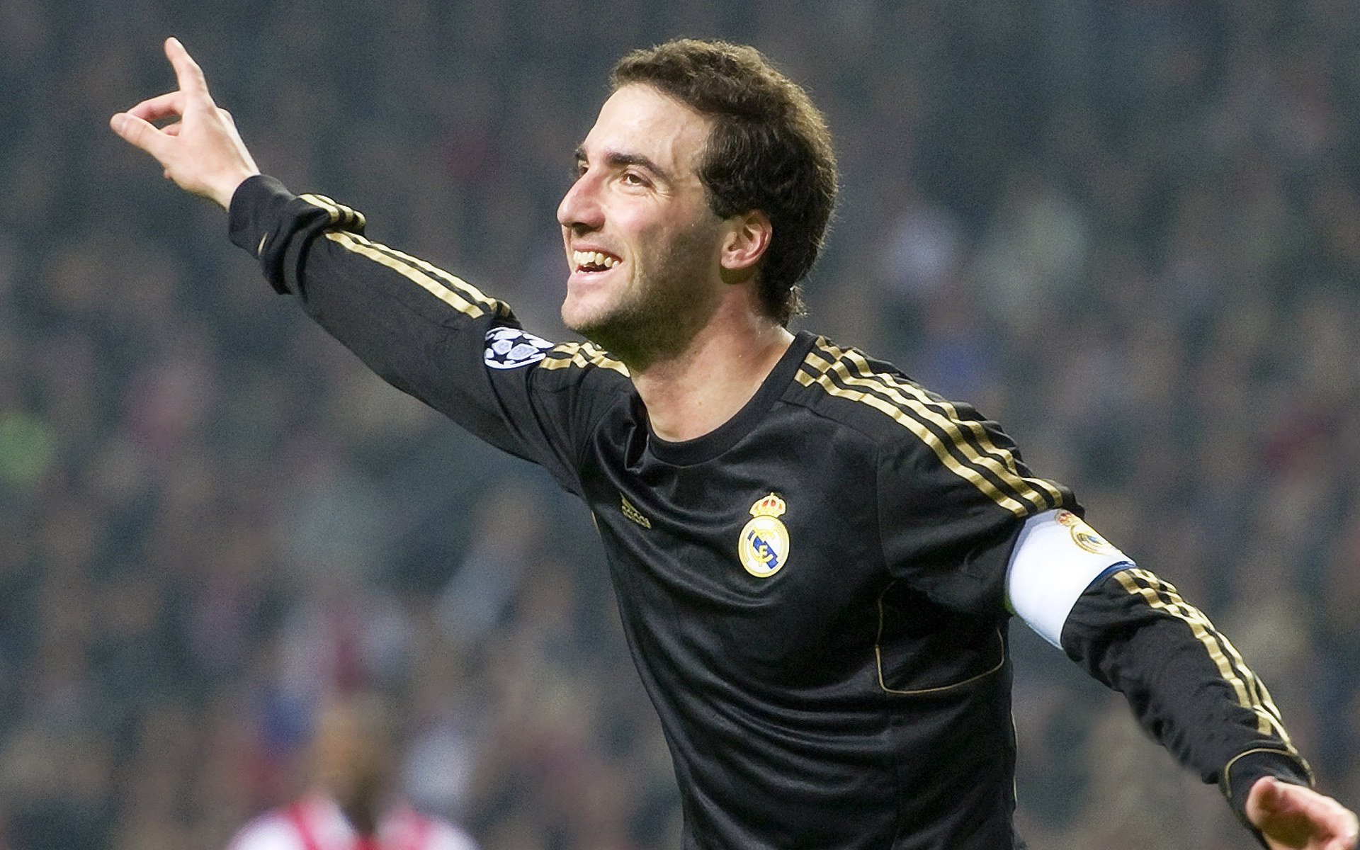 英超争冠之夜，罗德里关键战不手软