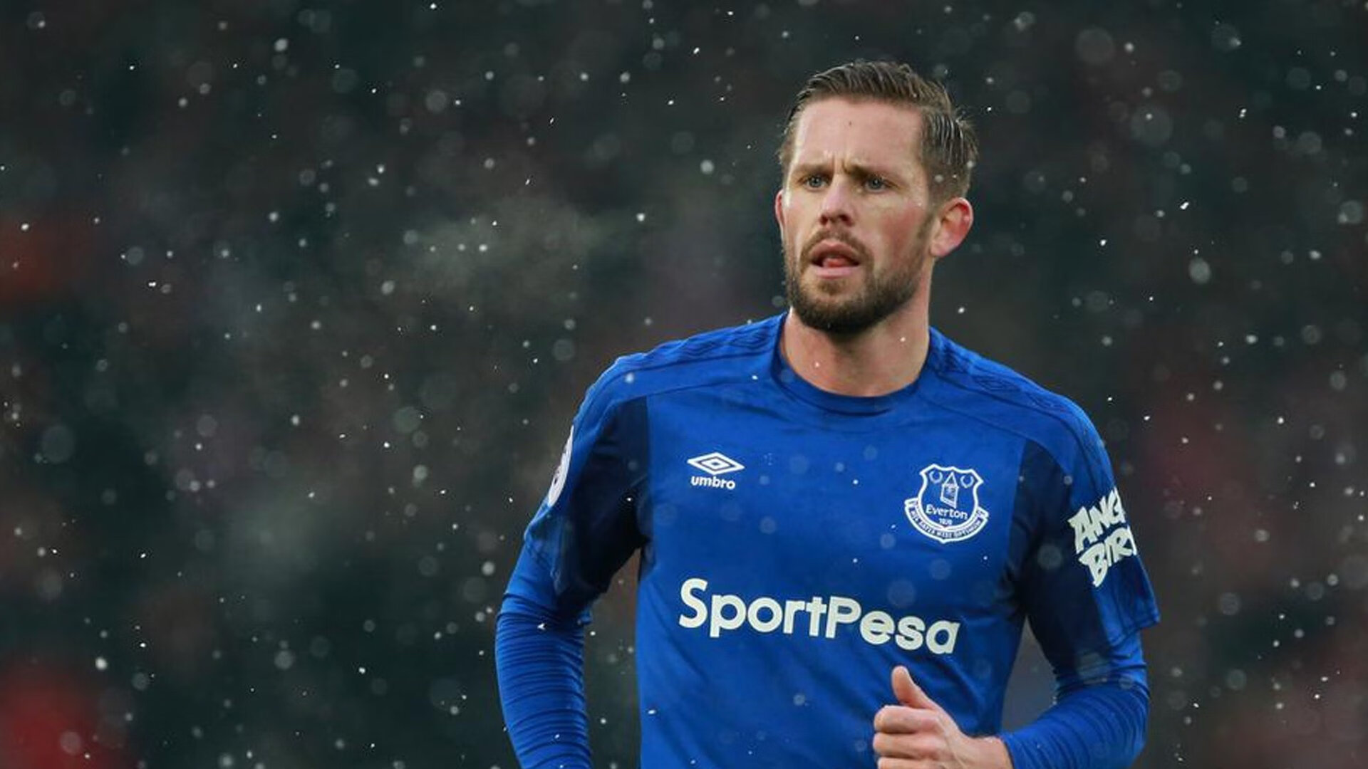 爵士一波带走鹈鹕，布克在NBA总决赛接管比赛，当意外成为新常态